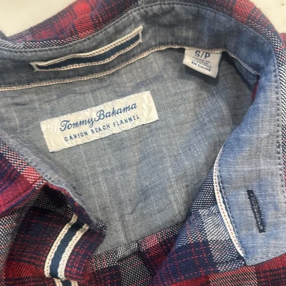 Lot of 2 Tommy Bahama Shirts - Canyon Beach Flannel + Coastline Cord Small - Picture 3 of 3